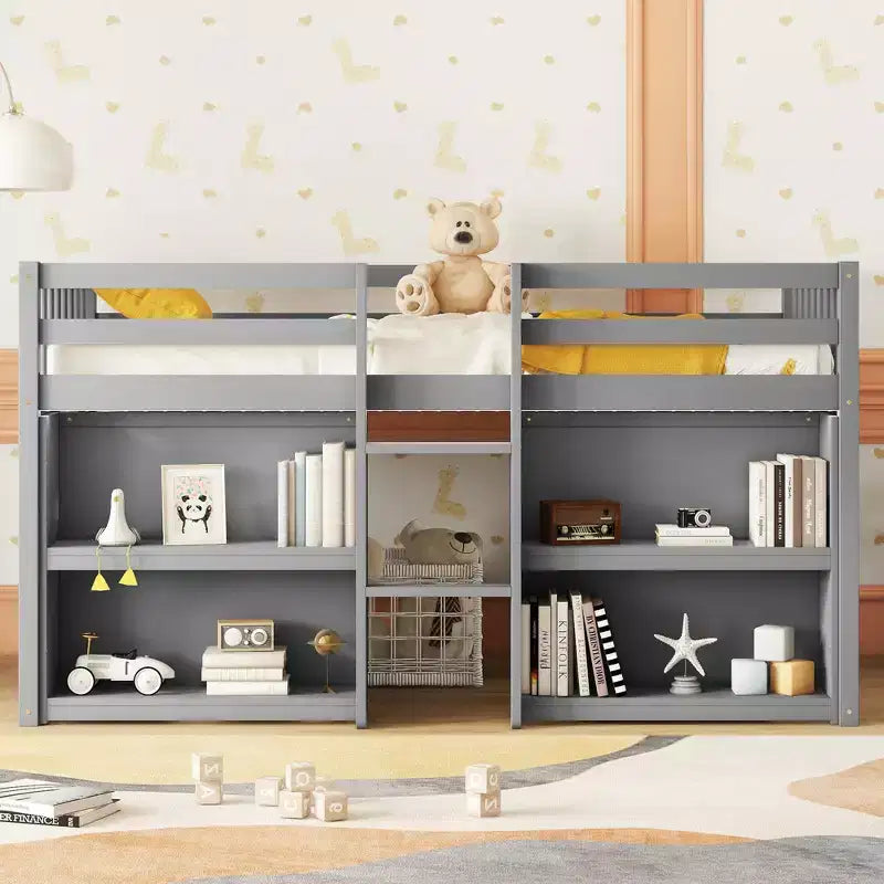 Lit mezzanine bas simple pour enfant avec étagères à deux niveaux et lumière LED