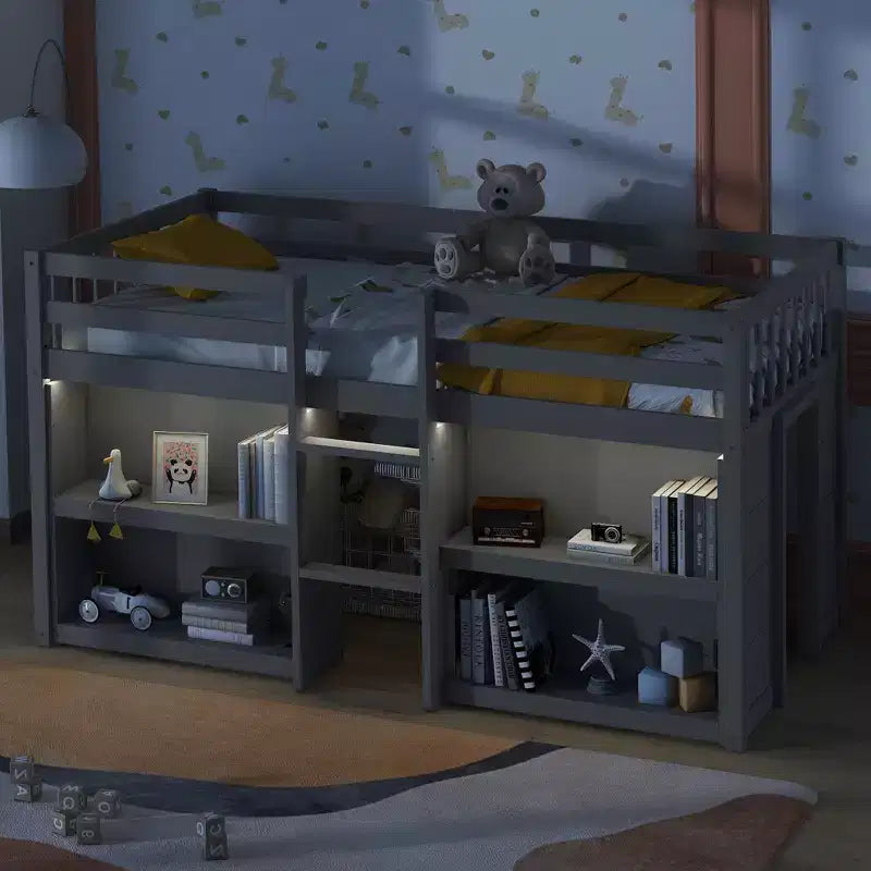 Lit mezzanine bas simple pour enfant avec étagères à deux niveaux et lumière LED
